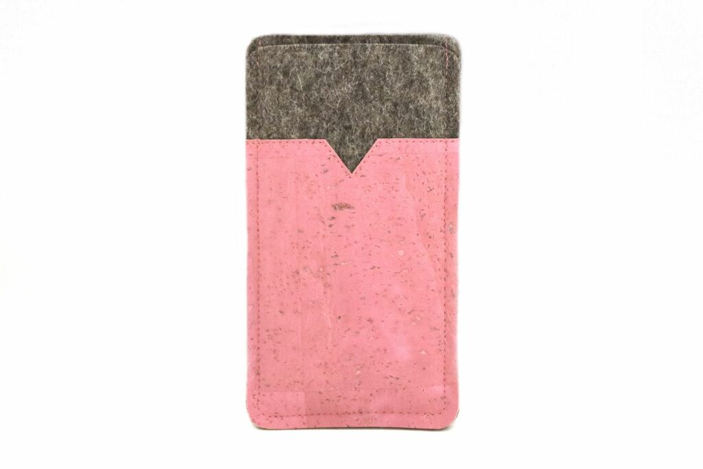 Handyhülle aus rosa Kork