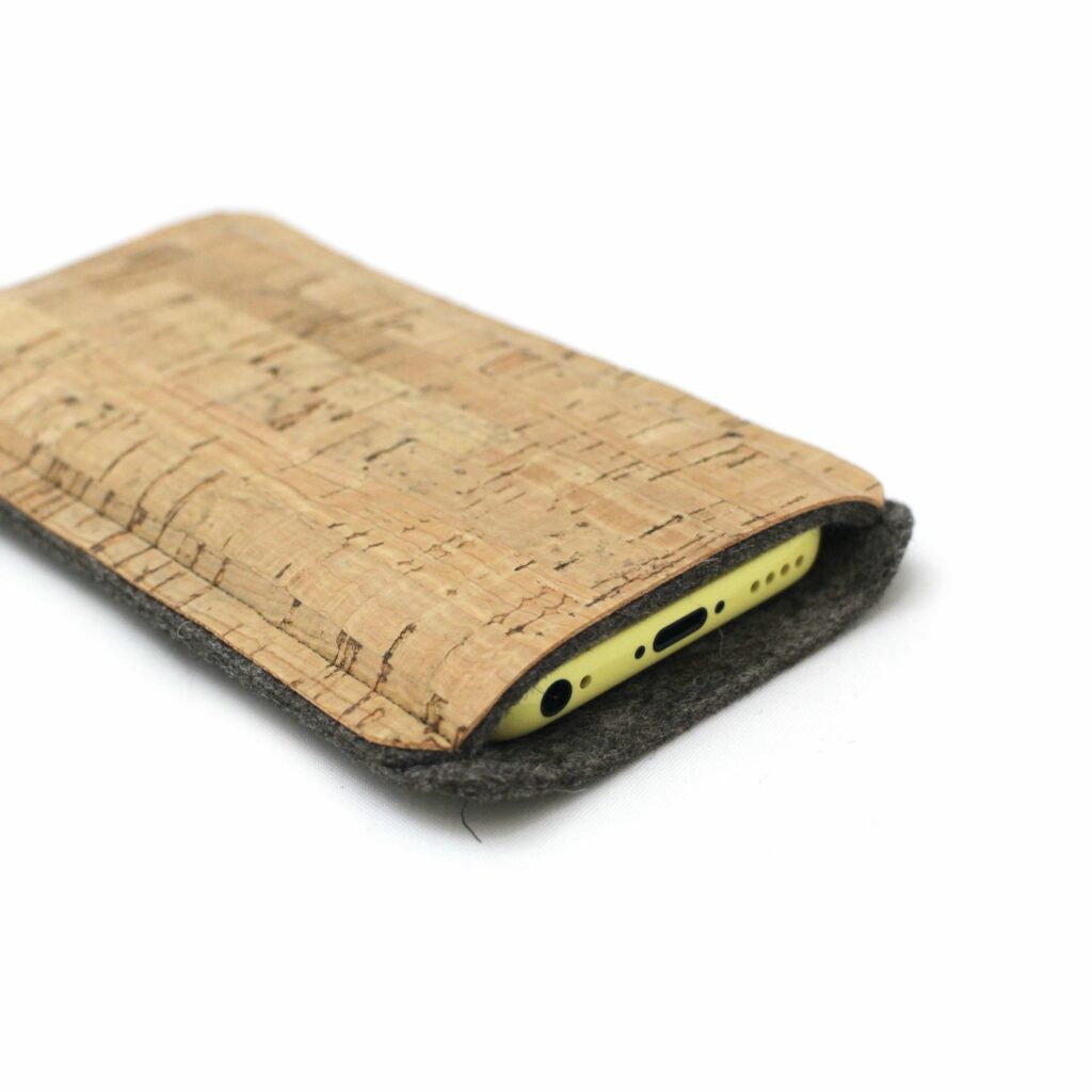 Handytasche aus Filz und Kork - Maßanfertigung