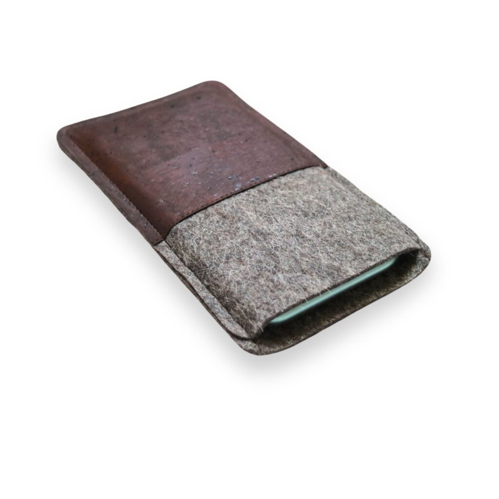 Handytasche aus Filz und braunem Kork, für iPhone 13 & iPhone 13 Pro