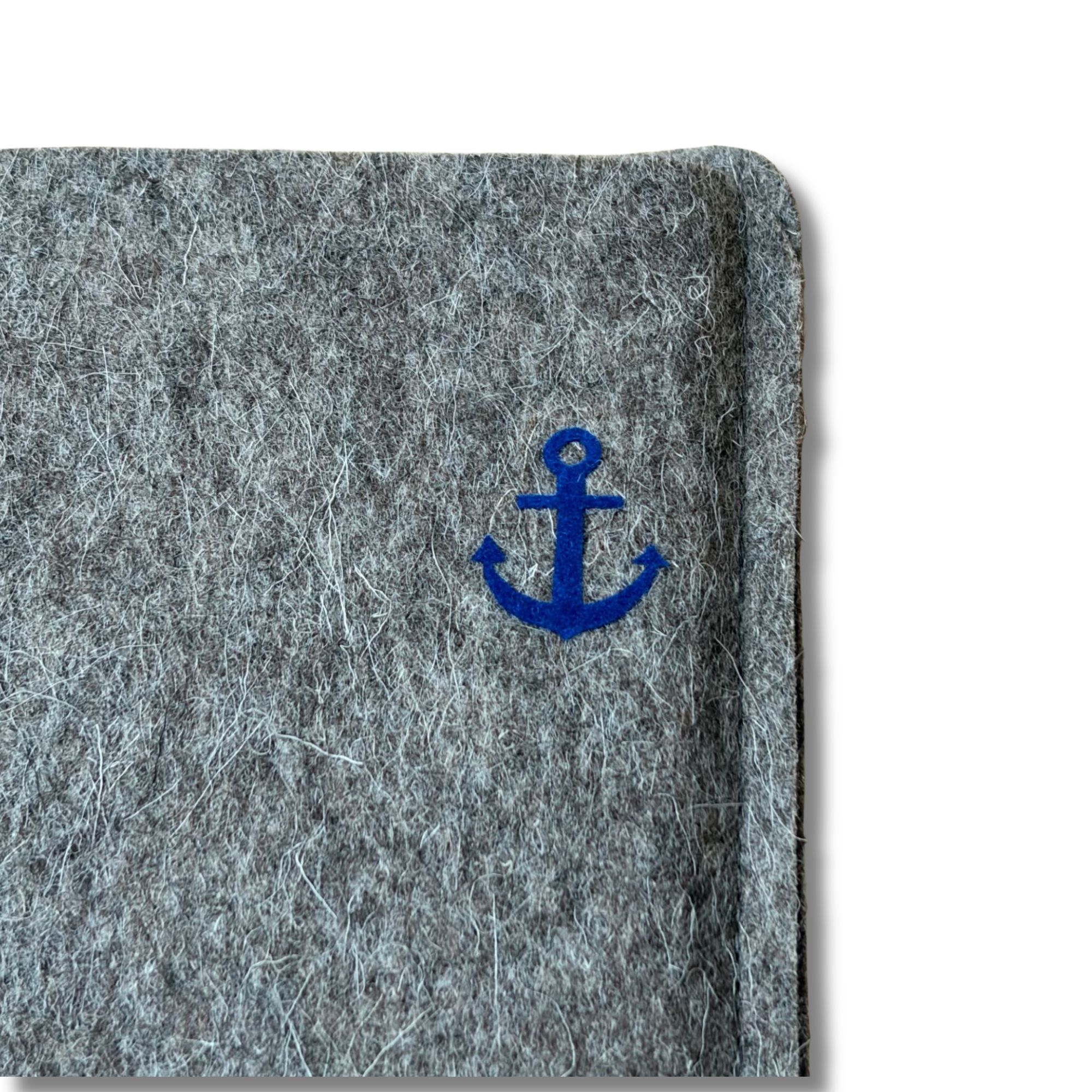 Filz Handytasche aus Wollfilz mit kleinem Anker