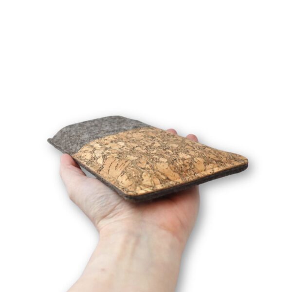 Handytasche aus Kork und Filz