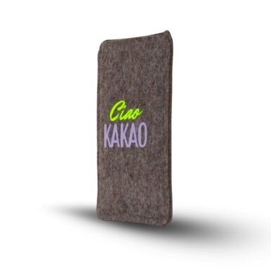 Handytasche aus grauem Filz mit Print "Ciao Kakao", seitlich
