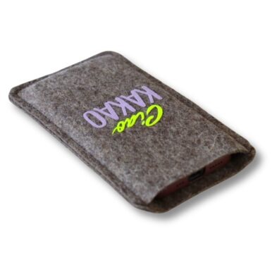 Handytasche aus grauem Filz mit Print "Ciao Kakao"